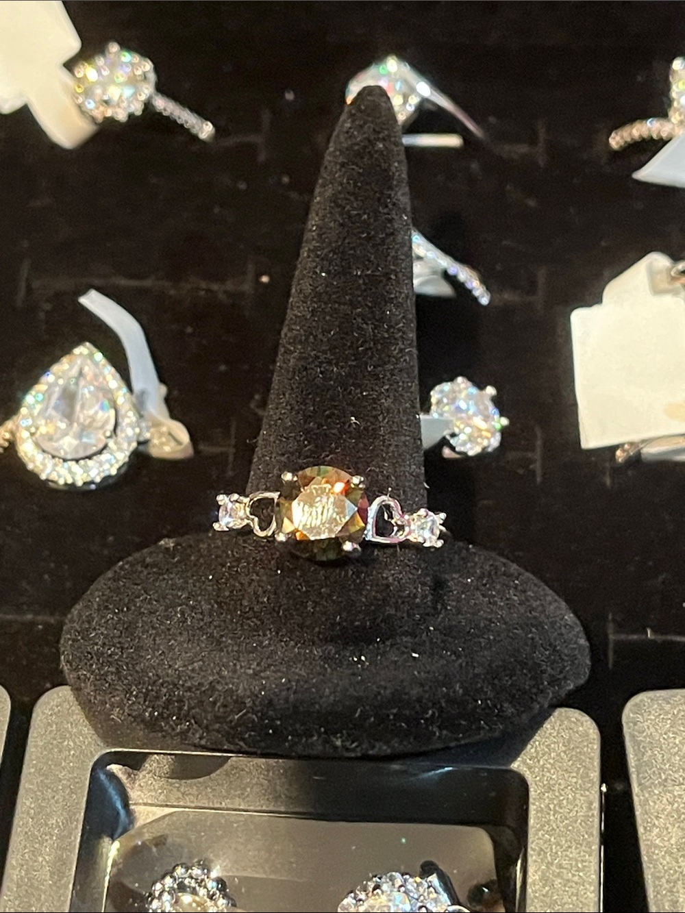 Mystic moisenitte ring
